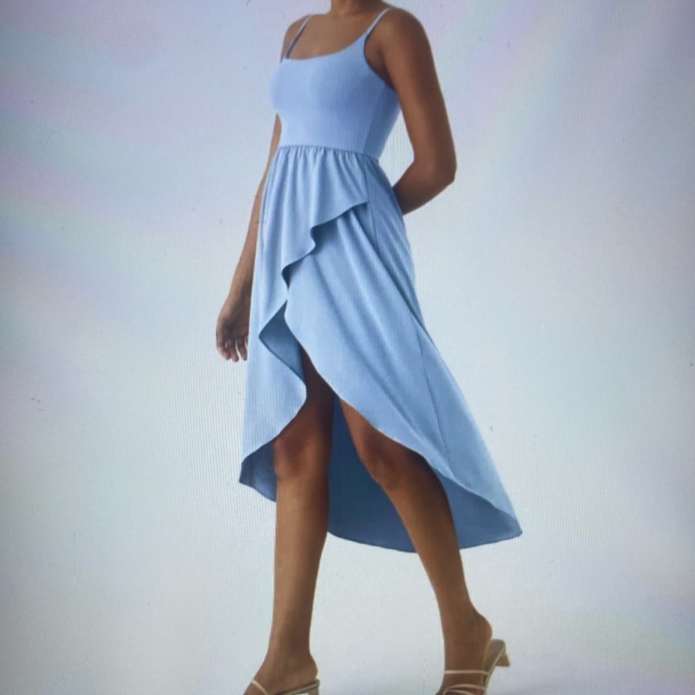 LARGE.  HALARA BACKLESS HIGH LOW 2 PIECE FLOWY MIDI DRESS